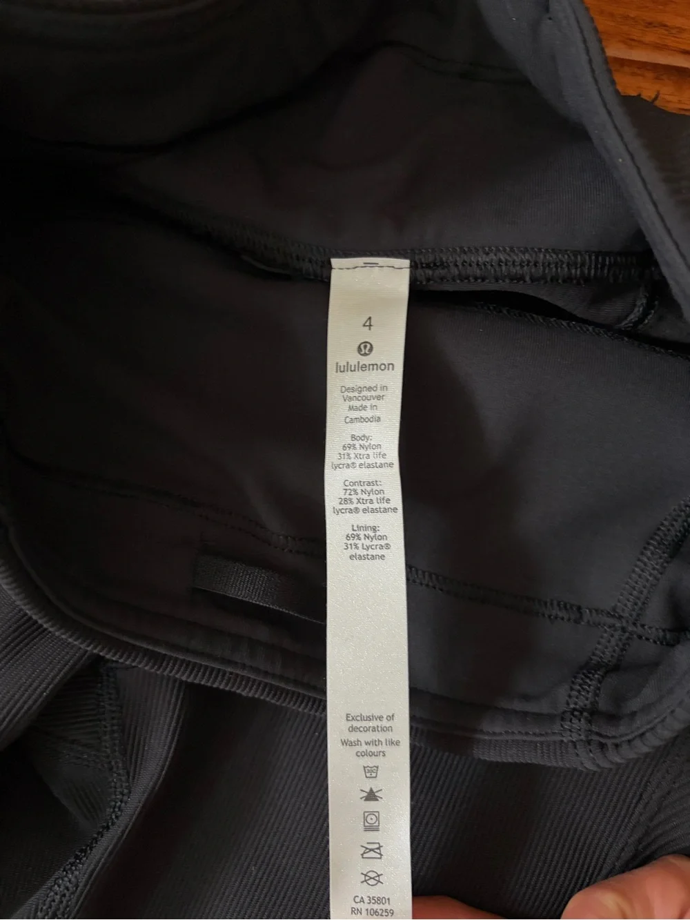 Lululemon Athletica Trail Trekker high rise black cargo Leggings size 4 NWT